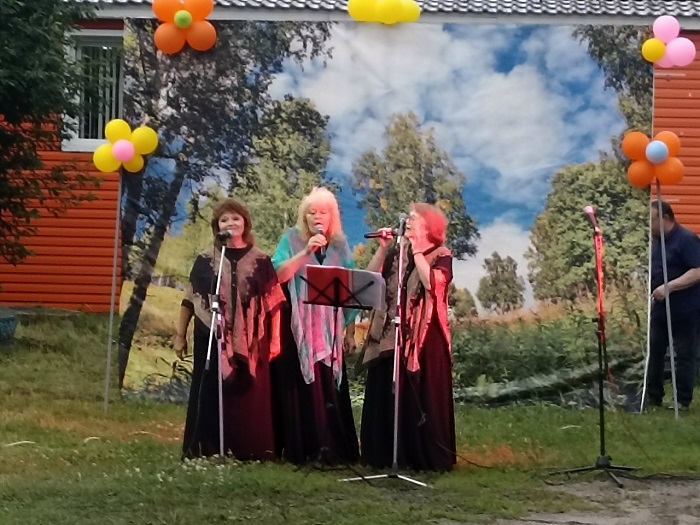 д.Фёдоровское зажигает сердца д.Фёдоровское зажигает сердца