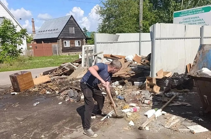 Киржач избавляется от мусорного коллапса Киржач избавляется от мусорного коллапса